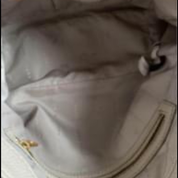 Marc Jacob’s cross body bag - Picture 2 of 5